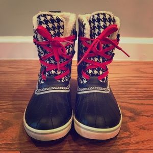 Sorel Short Houndstooth Waterproof Snow Boot